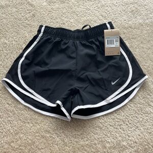 Nike Woman’s Brief lined running shorts size XS
